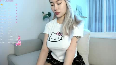 Snapshot of kimryu chatting on May 20, 2026, 6:41 am Kim online show from May 20, 2026, 6:41 am