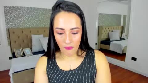 Kim online show from July 22, 2026, 7:27 pm