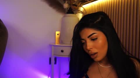 Snapshot of kimybroox chatting on September 30, 2025, 8:03 pm Andreea online show from September 30, 2025, 8:03 pm