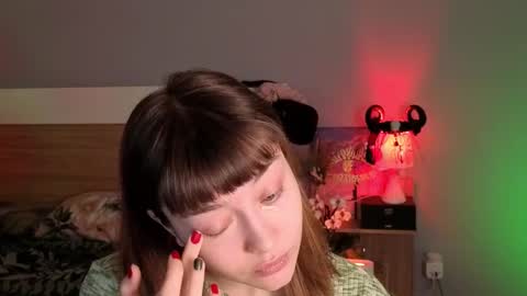 kina_ka online show from February 19, 2026, 5:03 am