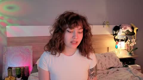 Snapshot of kina_ka chatting on May 8, 2026, 7:19 pm kina_ka online show from May 8, 2026, 7:19 pm