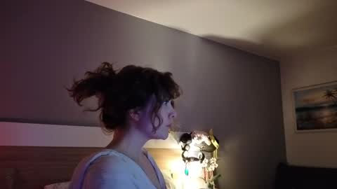 Snapshot of kina_ka chatting on May 9, 2026, 7:08 pm kina_ka online show from May 9, 2026, 7:08 pm