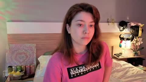 Snapshot of kina_ka chatting on May 23, 2026, 7:07 pm kina_ka online show from May 23, 2026, 7:07 pm