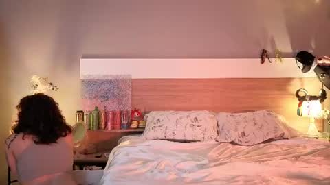 Snapshot of kina_ka chatting on July 19, 2026, 7:28 pm kina_ka online show from July 19, 2026, 7:28 pm