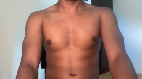 Snapshot of kinda_horny_right_now chatting on May 21, 2026, 5:47 am Isaac online show from May 21, 2026, 5:47 am