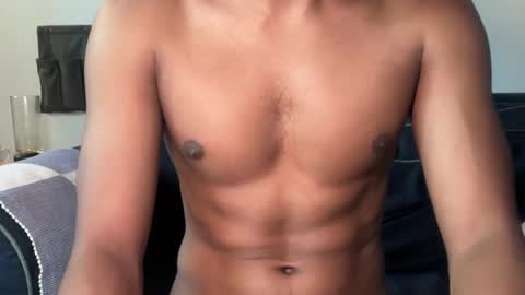 Snapshot of kinda_horny_right_now chatting on May 30, 2026, 2:52 am Isaac online show from May 30, 2026, 2:52 am