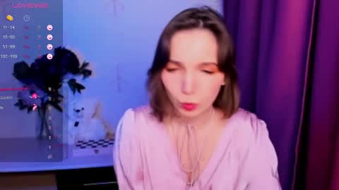 Hazel online show from January 10, 2026, 7:48 pm