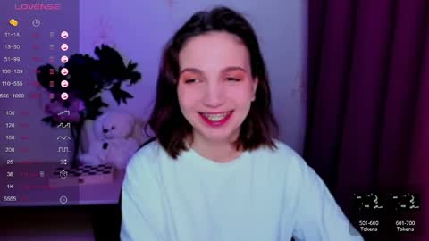 Hazel online show from April 30, 2026, 7:31 pm