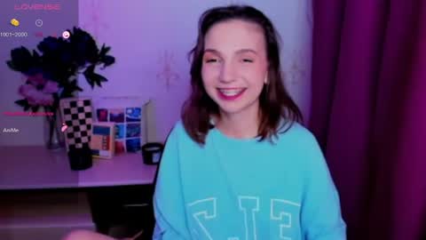 Hazel online show from June 24, 2026, 8:52 pm