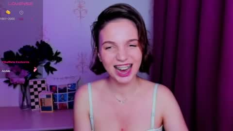 Hazel online show from July 29, 2026, 10:30 pm