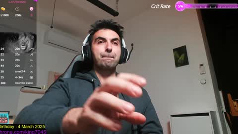 Snapshot of king7045 chatting on February 1, 2025, 12:51 am king7045 online show from February 1, 2025, 12:51 am