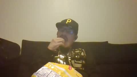 Snapshot of king761987 chatting on September 19, 2025, 3:19 am king761987 online show from September 19, 2025, 3:19 am