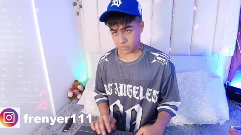 king  help me reach 100 likes online show from January 31, 2025, 3:20 am