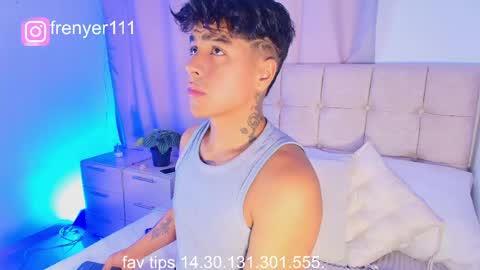 Snapshot of king_azahell chatting on May 16, 2026, 9:57 pm king help me reach 100 likes online show from May 16, 2026, 9:57 pm
