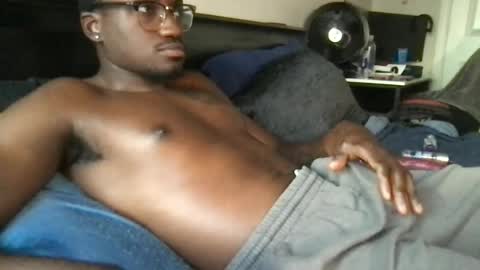 Snapshot of king_lj293 chatting on July 15, 2026, 10:37 pm king lj online show from July 15, 2026, 10:37 pm