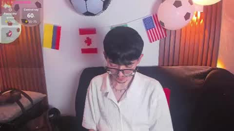King  online show from July 3, 2026, 12:11 pm