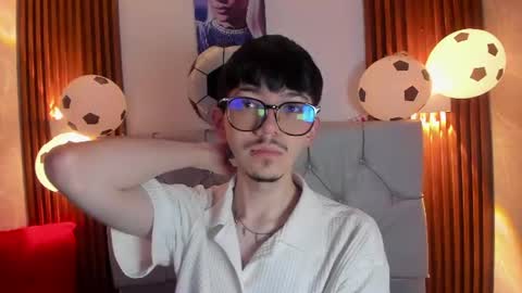 King  online show from July 10, 2026, 12:08 pm