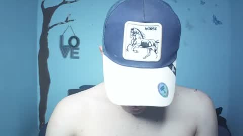 Snapshot of king_noah_1 chatting on July 8, 2026, 7:18 pm king_noah_1 online show from July 8, 2026, 7:18 pm