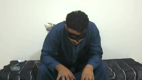 Snapshot of king_of_arabians chatting on July 6, 2026, 3:47 pm king_of_arabians online show from July 6, 2026, 3:47 pm