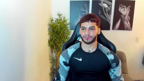 Snapshot of king_of_kings__ chatting on January 6, 2025, 6:52 pm king_of_kings__ online show from January 6, 2025, 6:52 pm