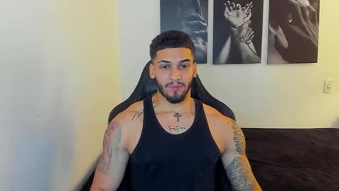 Snapshot of king_of_kings__ chatting on October 26, 2025, 1:22 am king_of_kings__ online show from October 26, 2025, 1:22 am