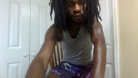 Snapshot of kingalmighty01 chatting on October 21, 2025, 12:39 pm King Almighty01 online show from October 21, 2025, 12:39 pm