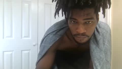 Snapshot of kingalmighty01 chatting on November 10, 2025, 1:10 pm King Almighty01 online show from November 10, 2025, 1:10 pm