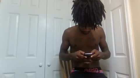 Snapshot of kingalmighty01 chatting on November 17, 2025, 2:34 pm King Almighty01 online show from November 17, 2025, 2:34 pm