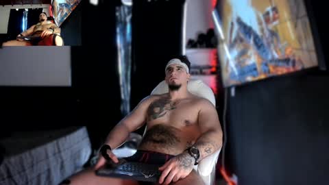 Snapshot of kingbear777 chatting on January 27, 2025, 3:26 am King Bear online show from January 27, 2025, 3:26 am