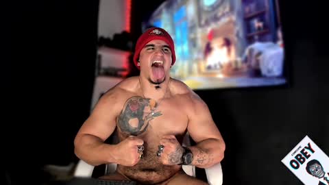 Snapshot of kingbear777 chatting on February 3, 2025, 11:26 pm King Bear online show from February 3, 2025, 11:26 pm