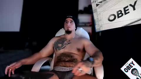 Snapshot of kingbear777 chatting on February 16, 2025, 11:05 pm King Bear online show from February 16, 2025, 11:05 pm