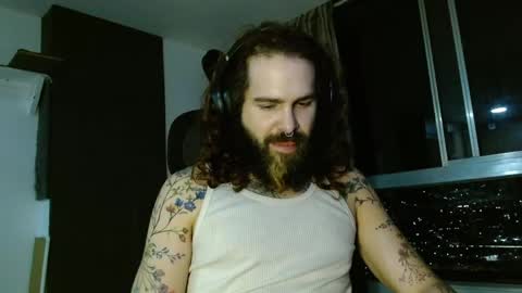 Snapshot of kingcat420 chatting on June 1, 2026, 1:07 am Jake online show from June 1, 2026, 1:07 am