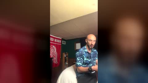 kingdaddysayless online show from July 2, 2026, 3:45 am