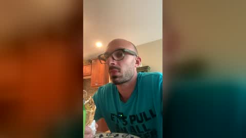 kingdaddysayless online show from July 7, 2026, 8:13 pm