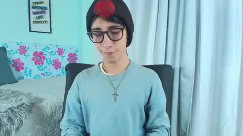 Snapshot of kingdanny_8 chatting on October 17, 2025, 2:26 am kingdanny_8 online show from October 17, 2025, 2:26 am