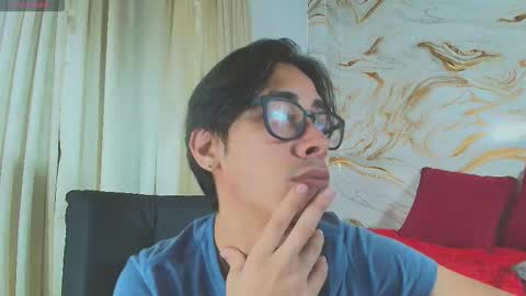 kingdanny_8 online show from February 8, 2026, 2:15 am