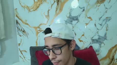 kingdanny_8 online show from March 14, 2026, 11:54 pm