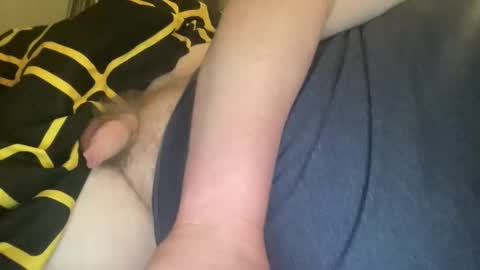 kingdongxxx69 online show from January 19, 2026, 2:15 am