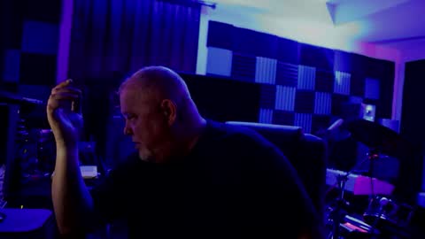 Snapshot of kingjamesviii chatting on February 16, 2026, 5:36 am King James VIII online show from February 16, 2026, 5:36 am