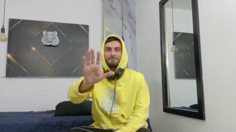 KING  online show from July 2, 2026, 3:17 am