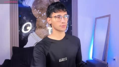  A L E X  online show from May 28, 2026, 3:26 am