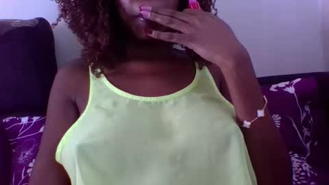 Snapshot of kingrena chatting on November 20, 2025, 8:14 am Rena-sexy online show from November 20, 2025, 8:14 am