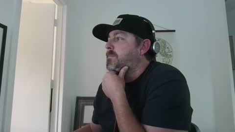 Snapshot of kingrichard86 chatting on December 18, 2024, 12:21 am Richard online show from December 18, 2024, 12:21 am