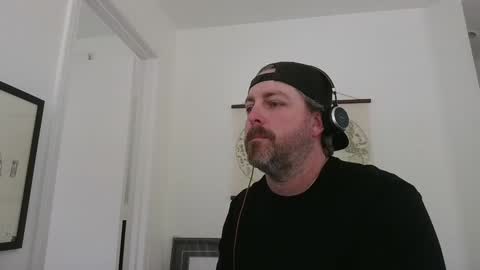 Snapshot of kingrichard86 chatting on January 24, 2025, 9:15 pm Richard online show from January 24, 2025, 9:15 pm