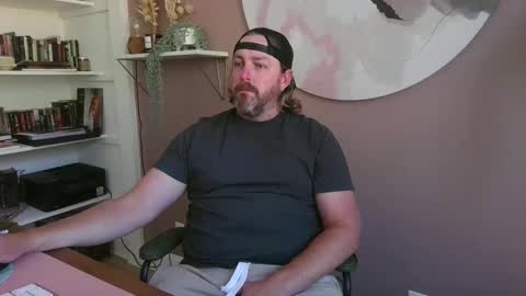 Snapshot of kingrichard86 chatting on September 9, 2025, 5:56 pm Richard online show from September 9, 2025, 5:56 pm