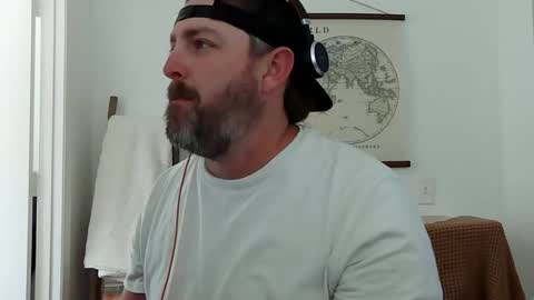 Snapshot of kingrichard86 chatting on March 4, 2026, 11:33 pm Richard online show from March 4, 2026, 11:33 pm