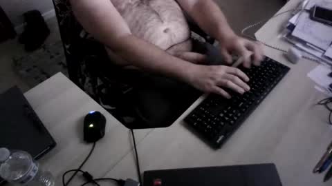 Snapshot of kingrioghan chatting on May 19, 2026, 12:33 pm kingrioghan online show from May 19, 2026, 12:33 pm