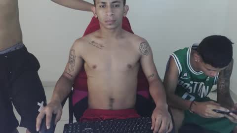 DOMINANT ALPHA KINGS online show from May 5, 2026, 8:28 pm