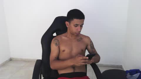 DOMINANT ALPHA KINGS online show from June 13, 2026, 4:49 pm