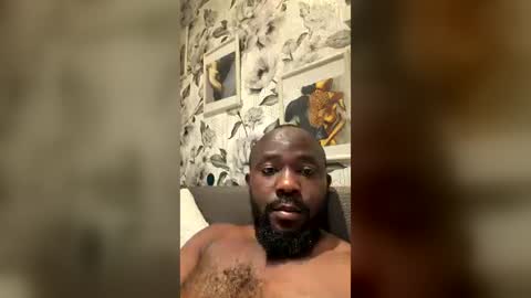 Snapshot of kingscruise chatting on July 3, 2026, 10:27 pm kingscruise online show from July 3, 2026, 10:27 pm